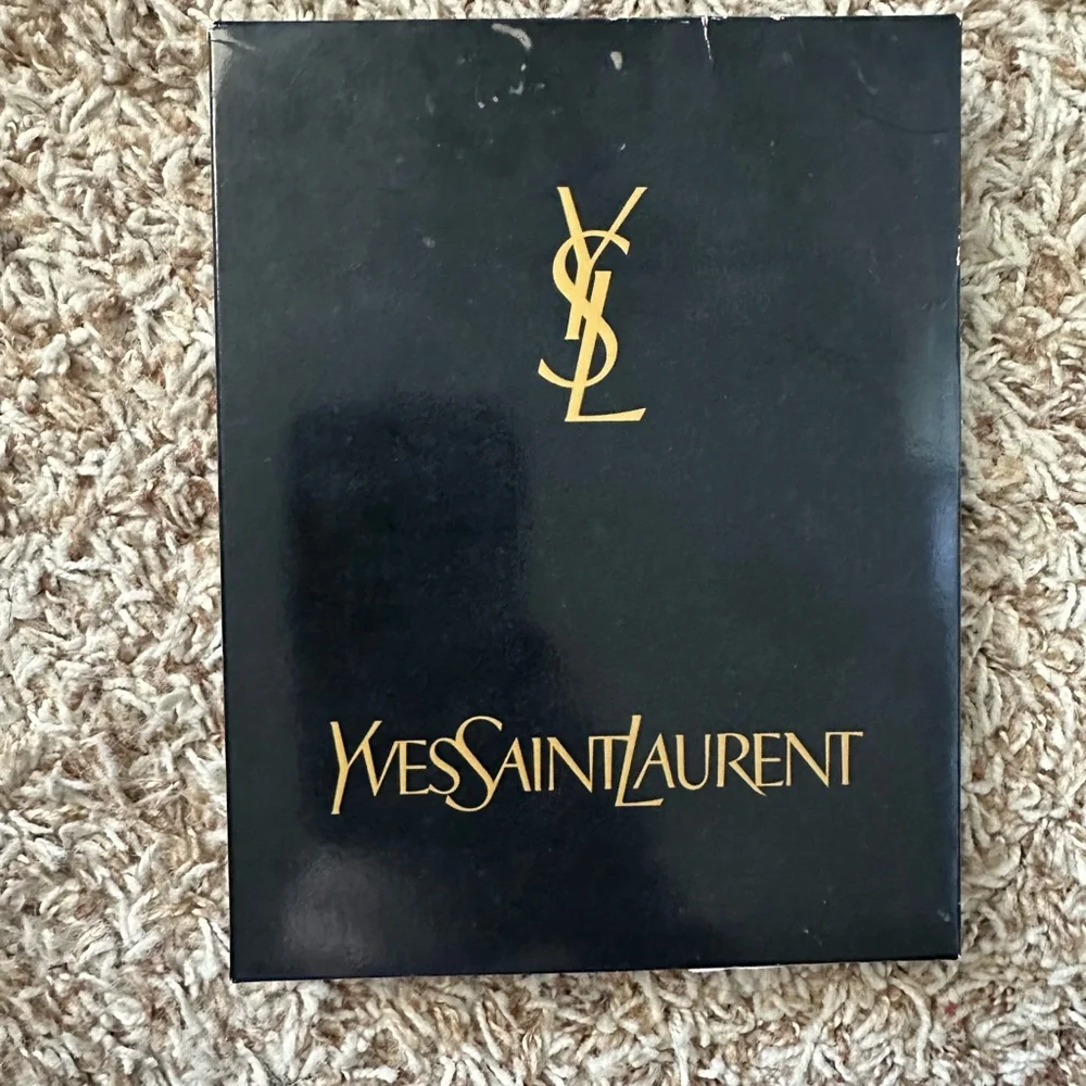 Authentic YSL small face towel - Picture 2 of 2